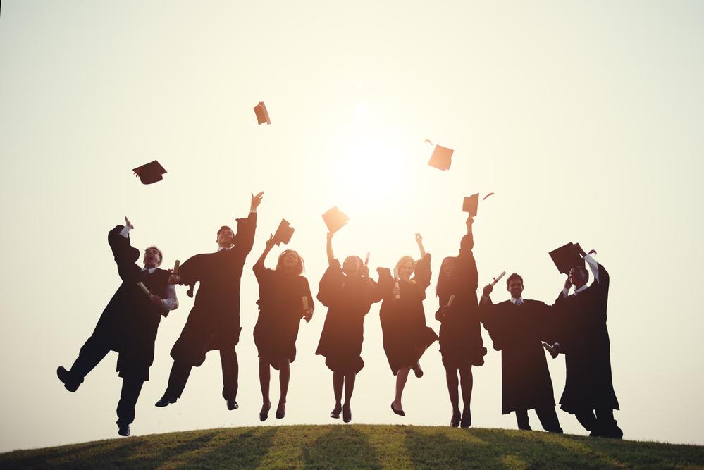 Amazing Destinations to Consider When Booking a Vacation for Your Graduate